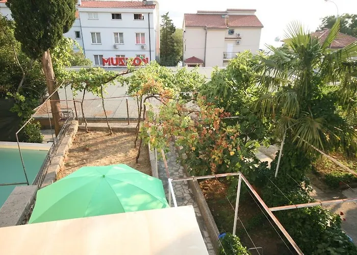 Apartment Ana